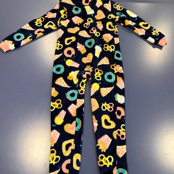 Size 8 Carters/Cat & Jack Fleece Footed Pajamas Set - Picture 14 of 14